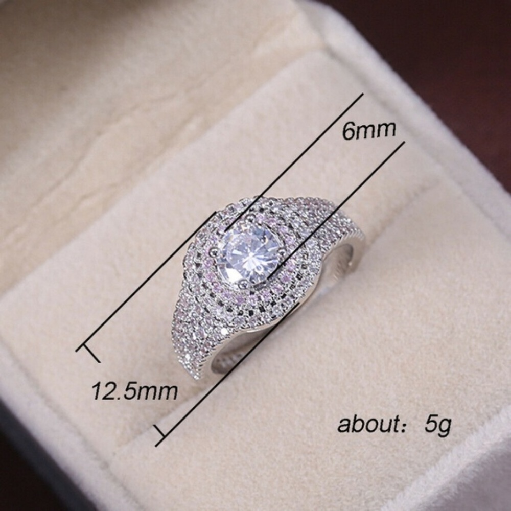Adorable 925 Silver Round Cut White Sapphire Ring - Picture 3 of 4